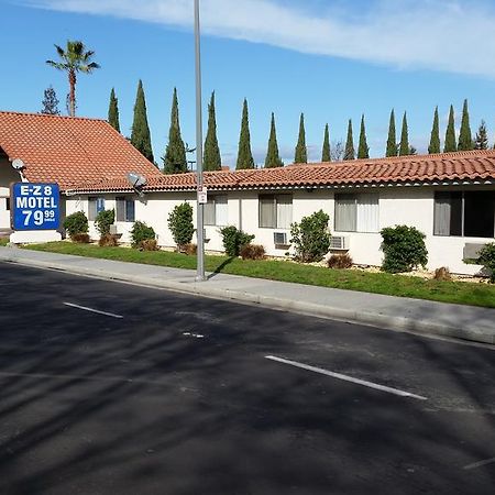 Ez 8 Motel San Jose I Kültér fotó